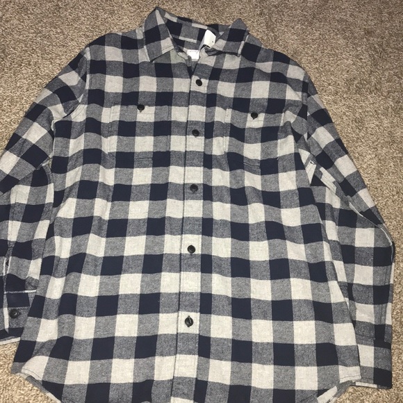 Boy button down - Picture 2 of 3